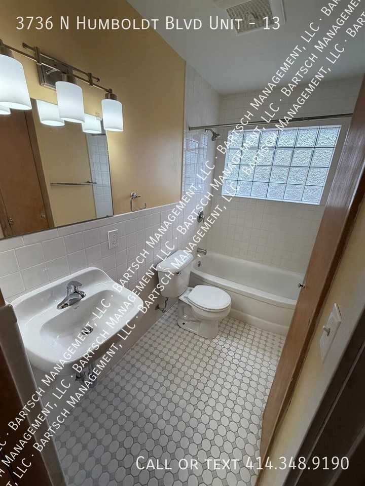3736 N Humboldt Blvd #13 - Photo 4 of 5