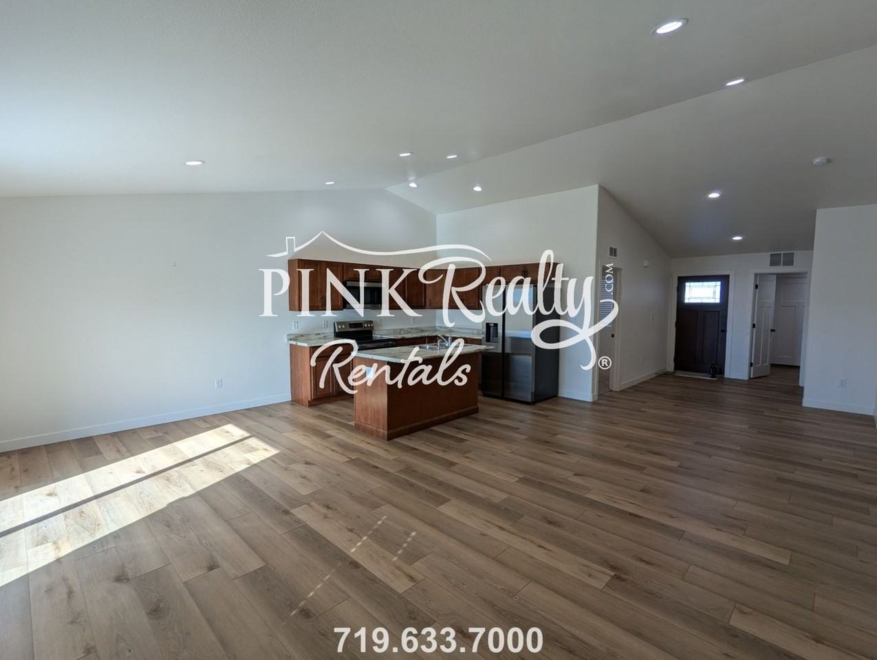 284 W Kyle Dr - Photo 6 of 42