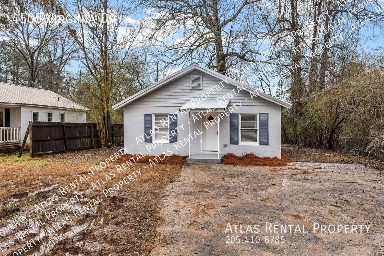 4505 Virginia Dr - Photo 2 of 26