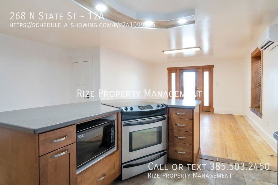 268 N State St #12A - Photo 2 of 16
