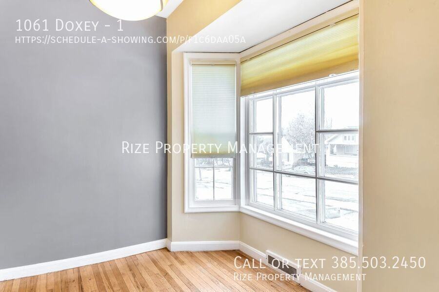1061 Doxey St #1 - Photo 5 of 9