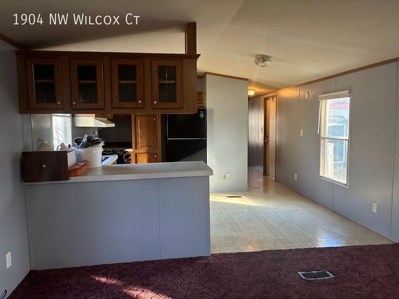 1904 Nw Wilcox Ct - Photo 3 of 17