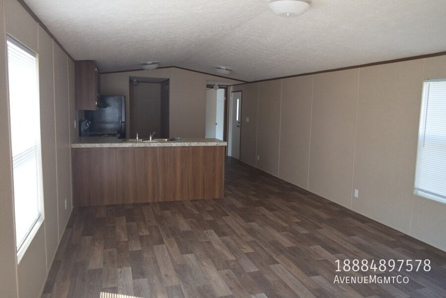 111 Old Tavern Ln #111 - Photo 2 of 12
