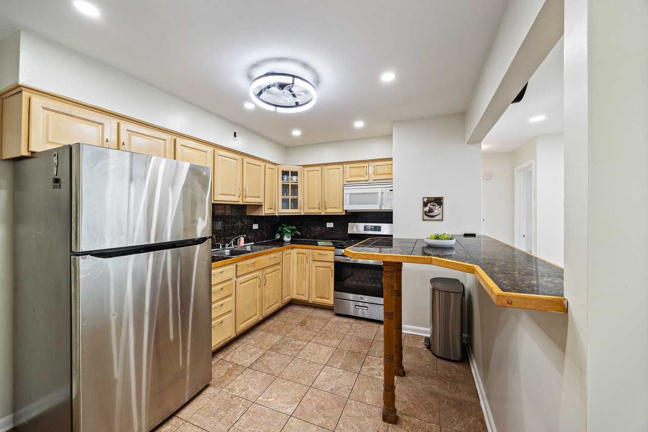 929 S Oak Park Ave #3NW