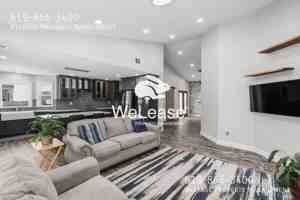 featured image of 15147 Avenida Rorras