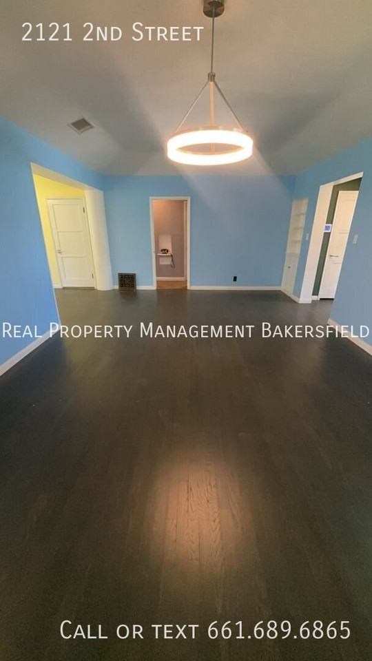 2121 2nd St - Photo 6 of 26