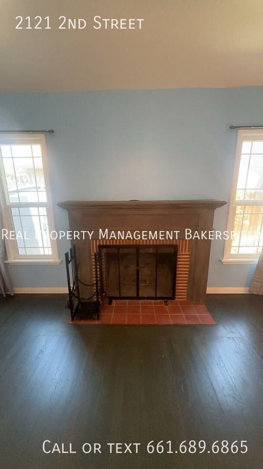 2121 2nd St - Photo 7 of 26