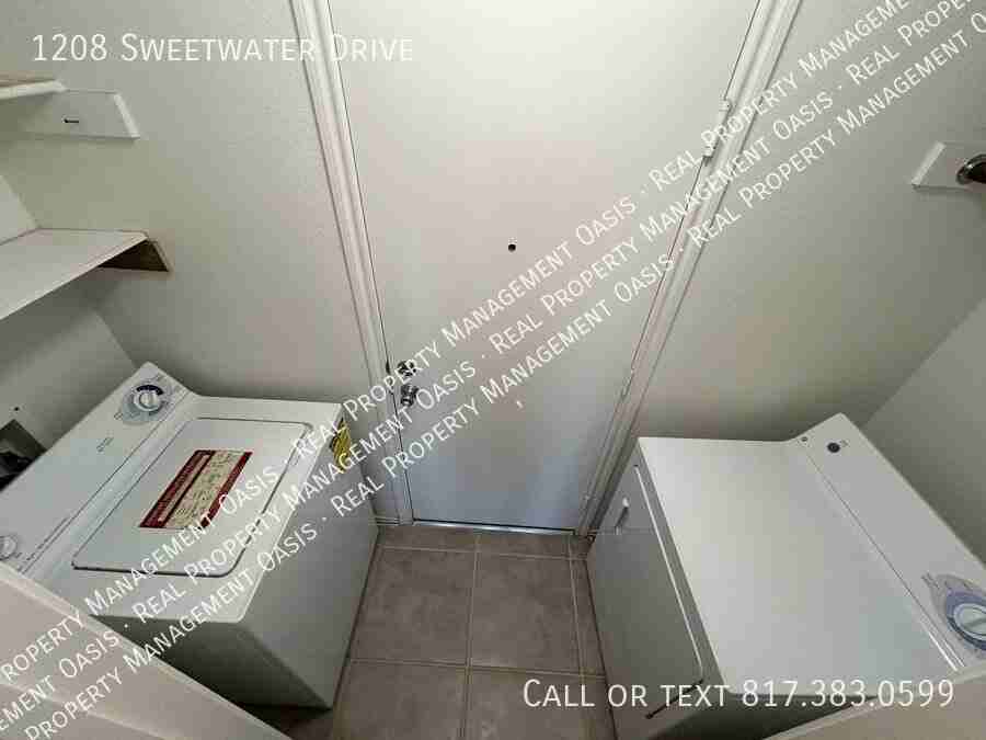 1208 Sweetwater Dr - Photo 7 of 15