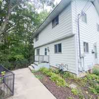 featured image of 105 W Bridge St