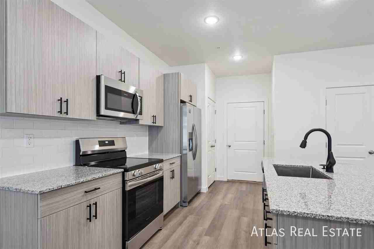 639 Rawah Aly #21-639 - Photo 6 of 50