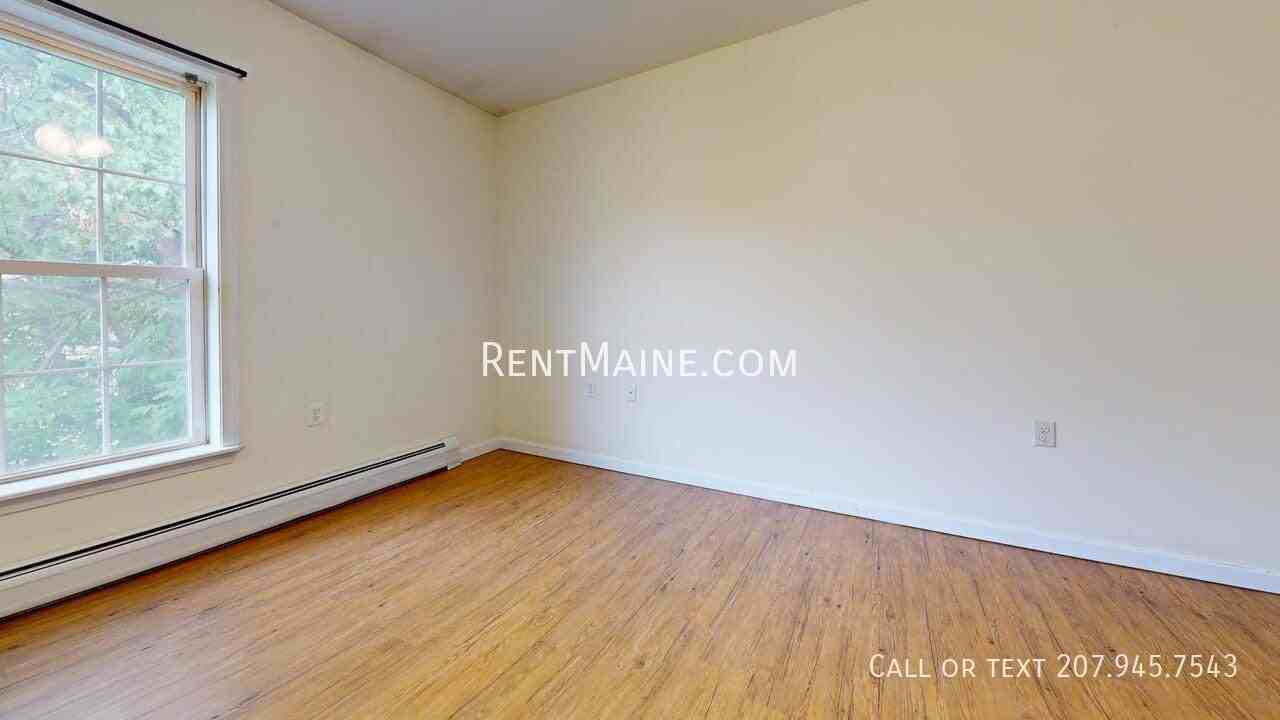 40 Vafiades Ave #4 - Photo 7 of 12