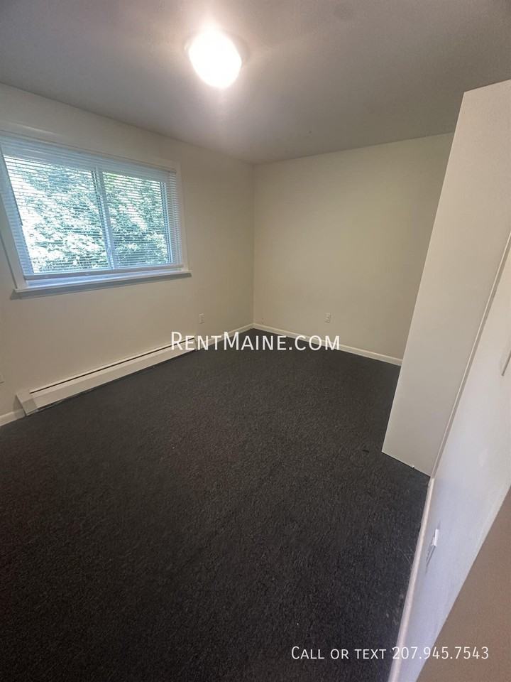 176 Augusta Rd #12 - Photo 7 of 19