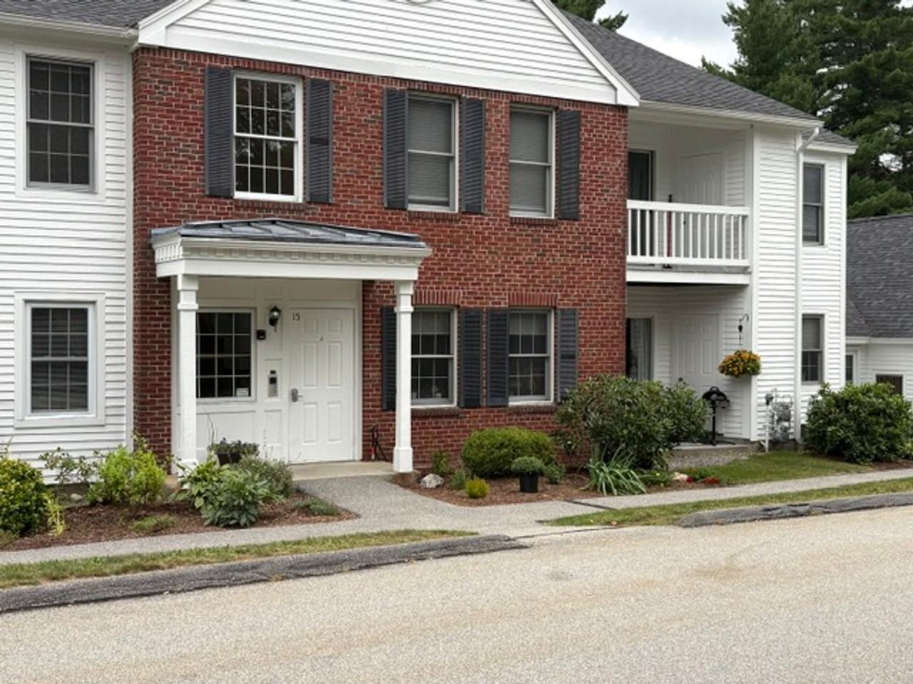 15 Windsor Court - 15 Windsor Court #I - Photo 2 of 50