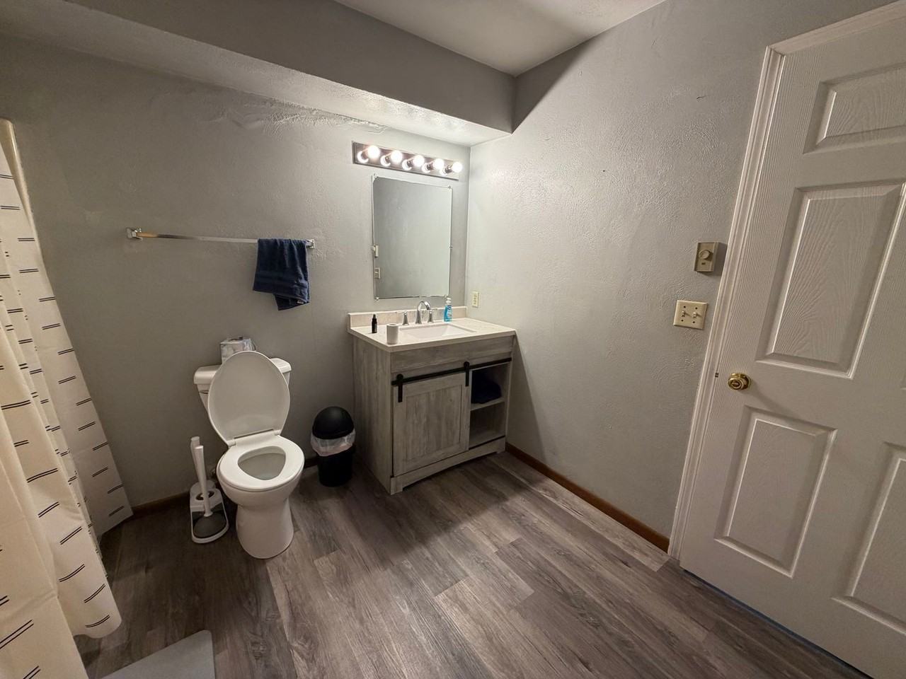 410 10th St N #05 - Photo 3 of 11