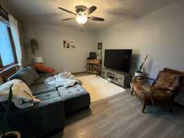 featured image of 410 10th St N #06