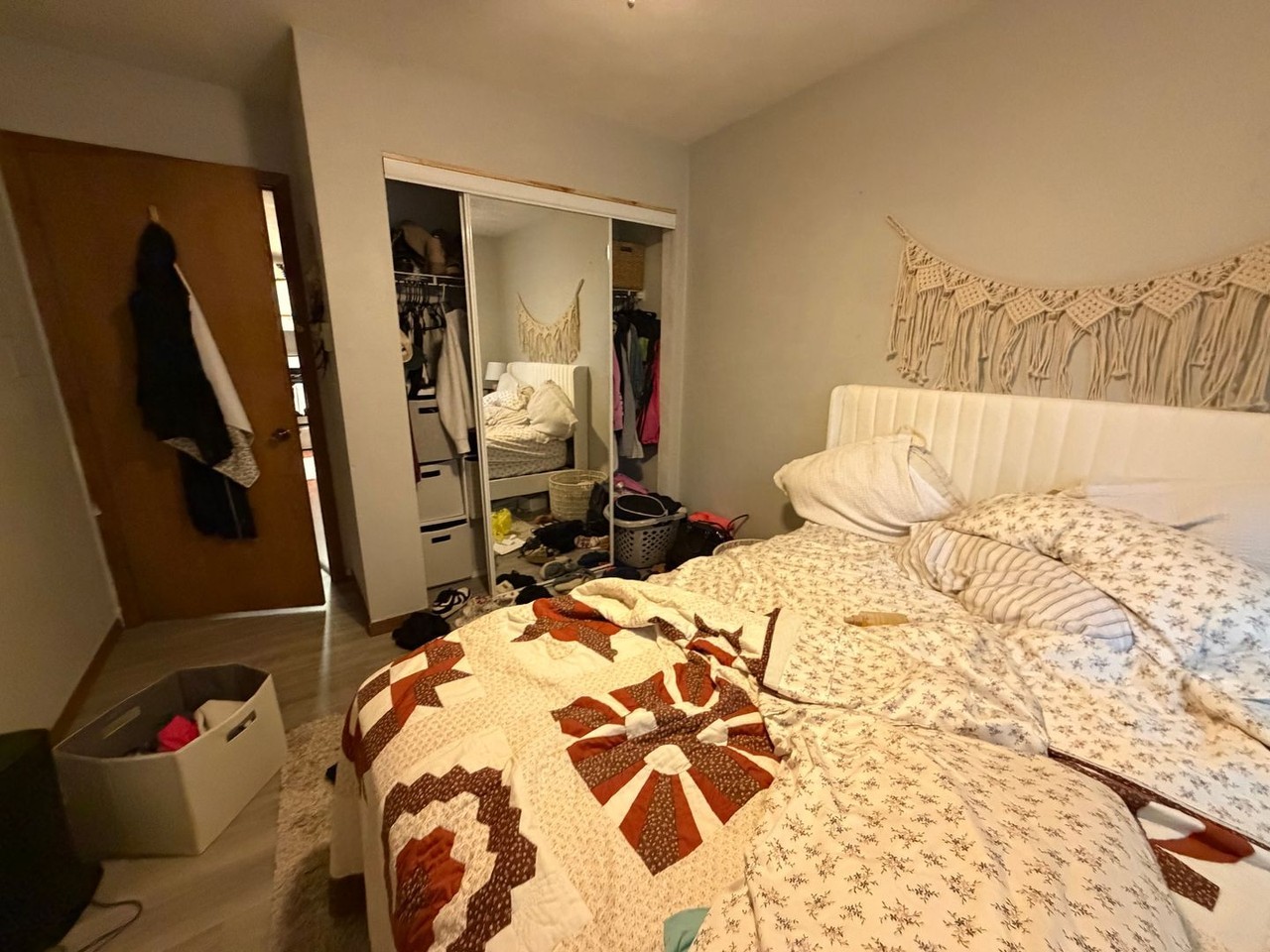 410 10th St N #06 - Photo 2 of 6