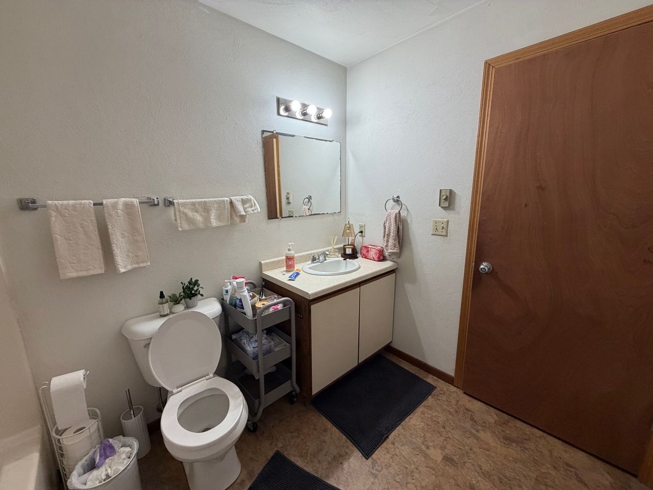 410 10th St N #06 - Photo 5 of 6