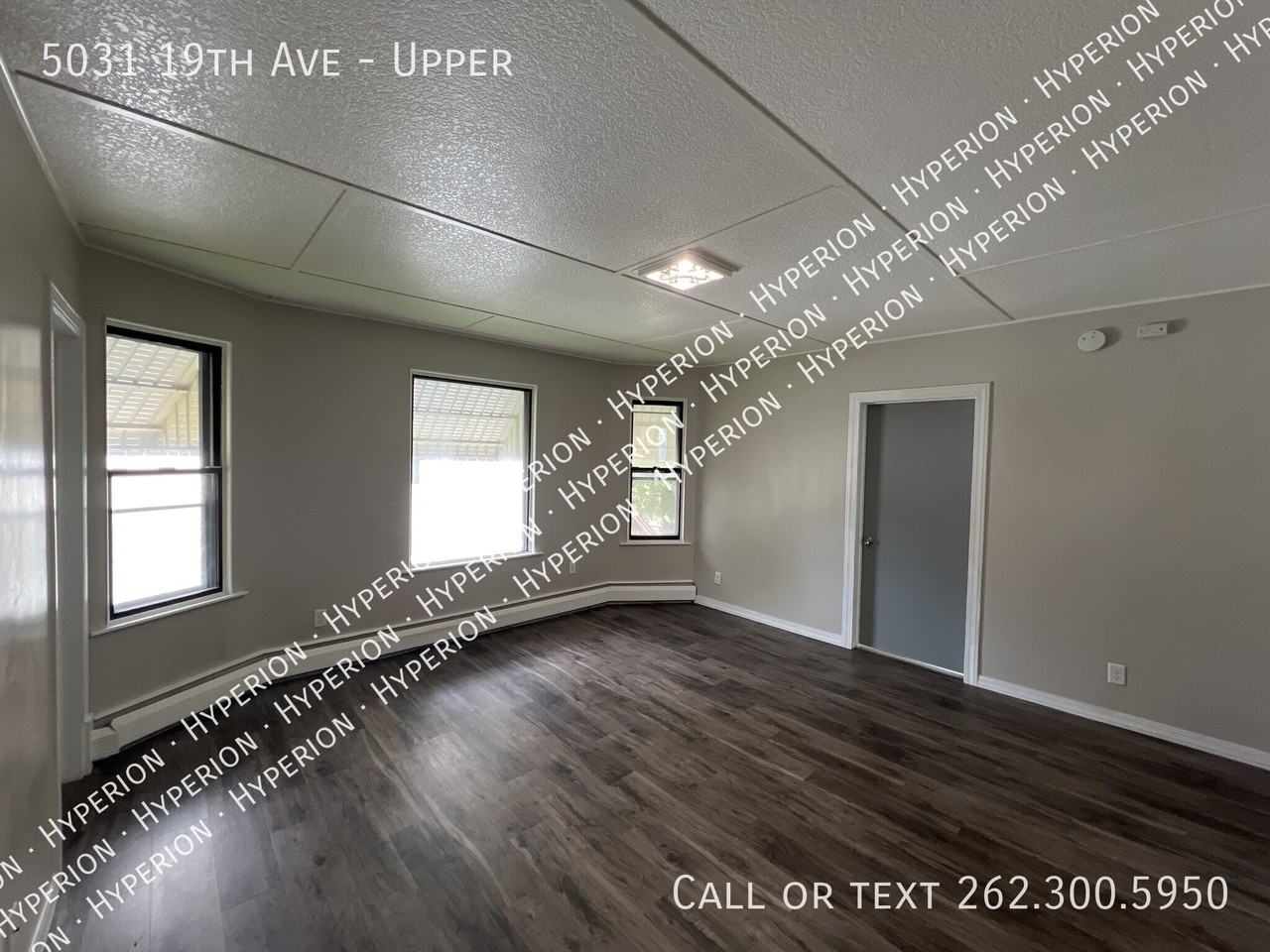 5031 19th Ave - Photo 4 of 18