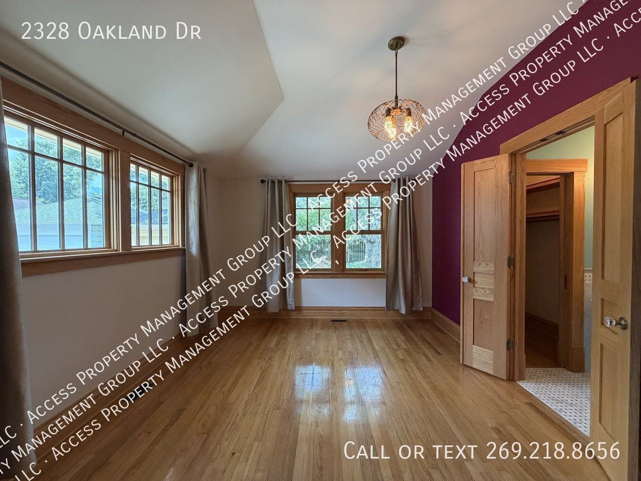 2328 Oakland Dr - Photo 7 of 37
