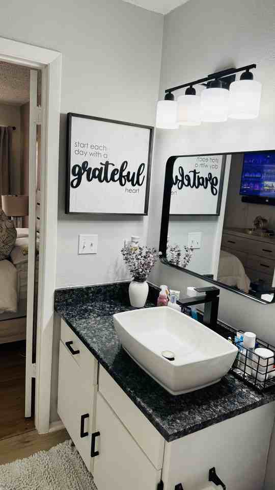 8625 Mallard Reserve Dr #202 - Photo 6 of 11