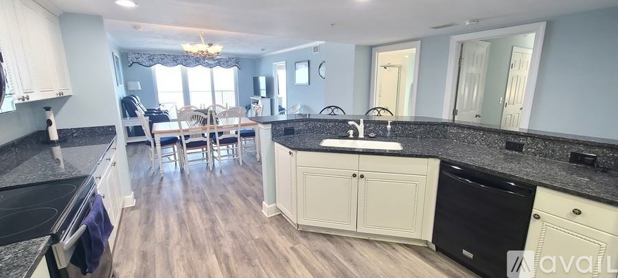 2055 S Atlantic Ave #5 - Photo 4 of 34