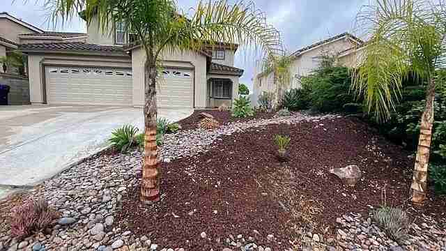8939 Adobe Bluffs Dr #NA - Photo 2 of 23
