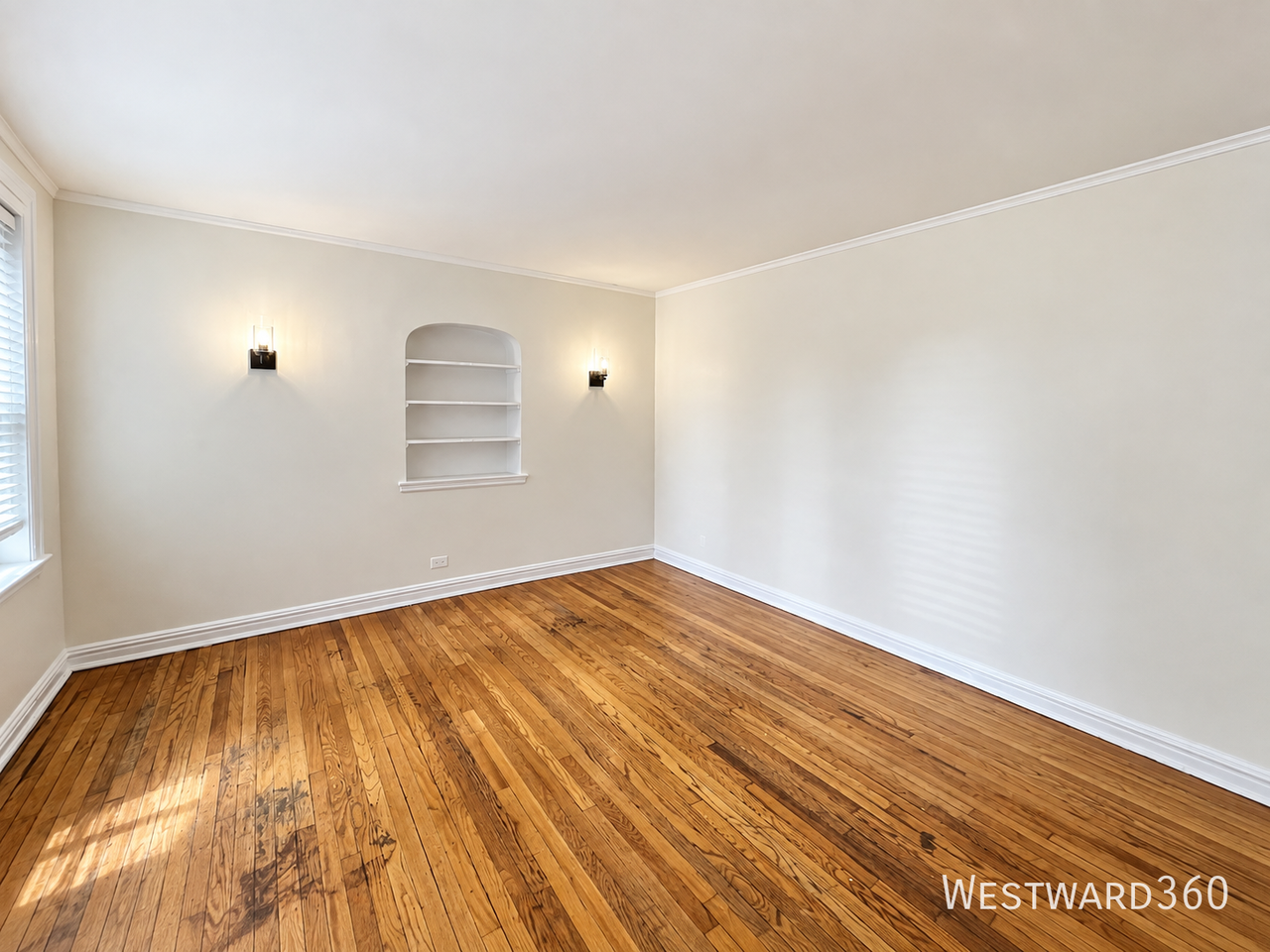 1626 W Sherwin Ave #1N - Photo 2 of 21