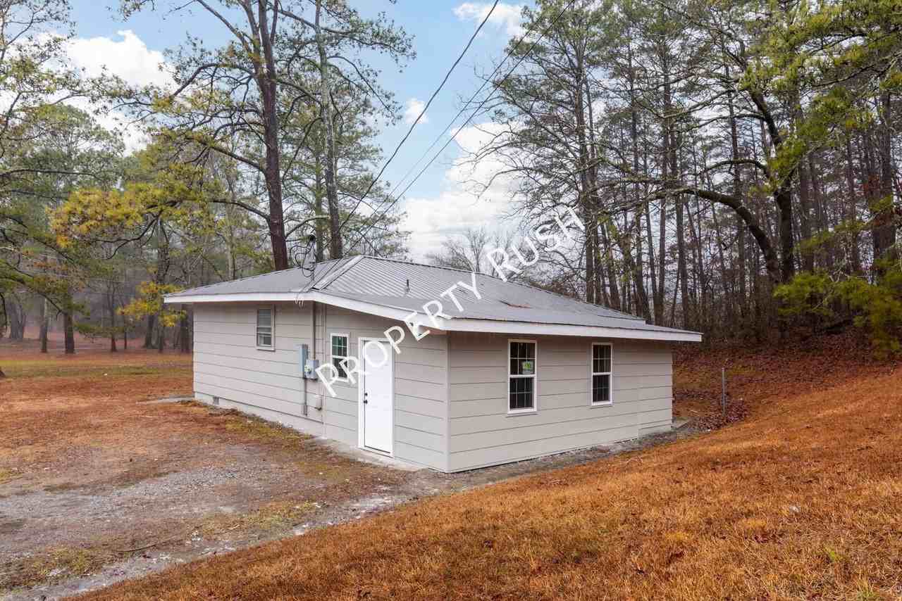 19 Diamond Dr - Photo 2 of 19