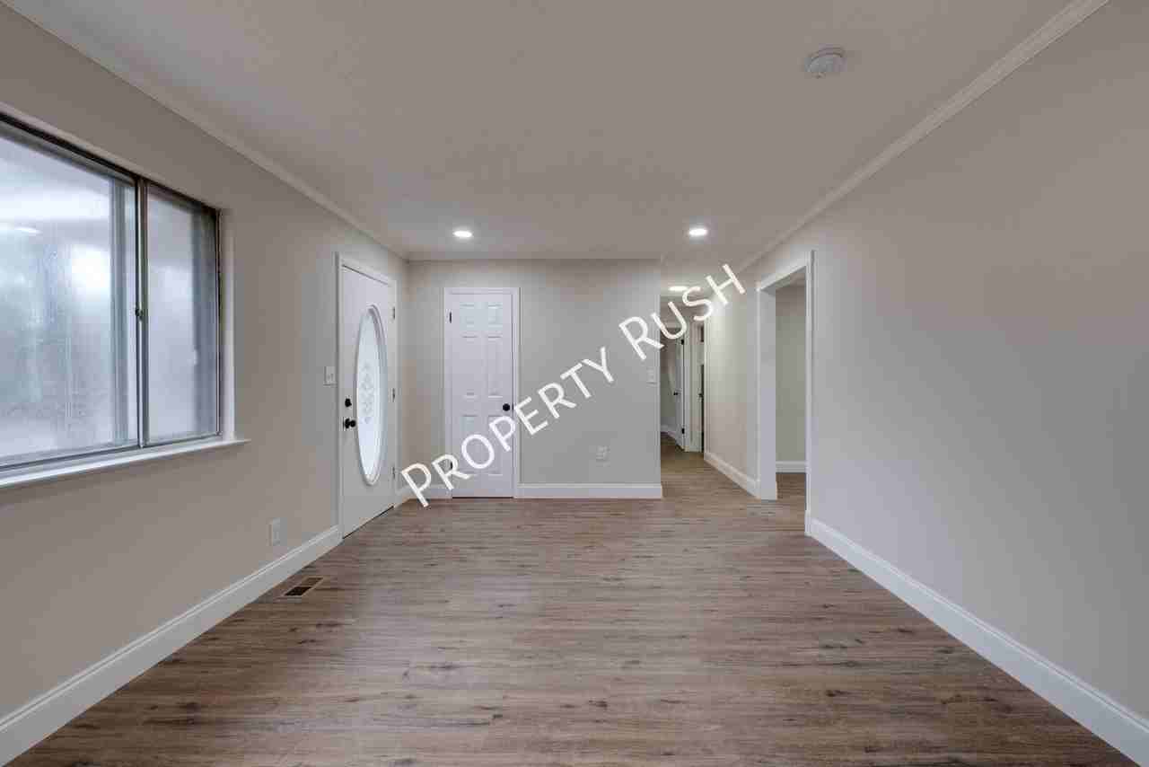 19 Diamond Dr - Photo 5 of 19