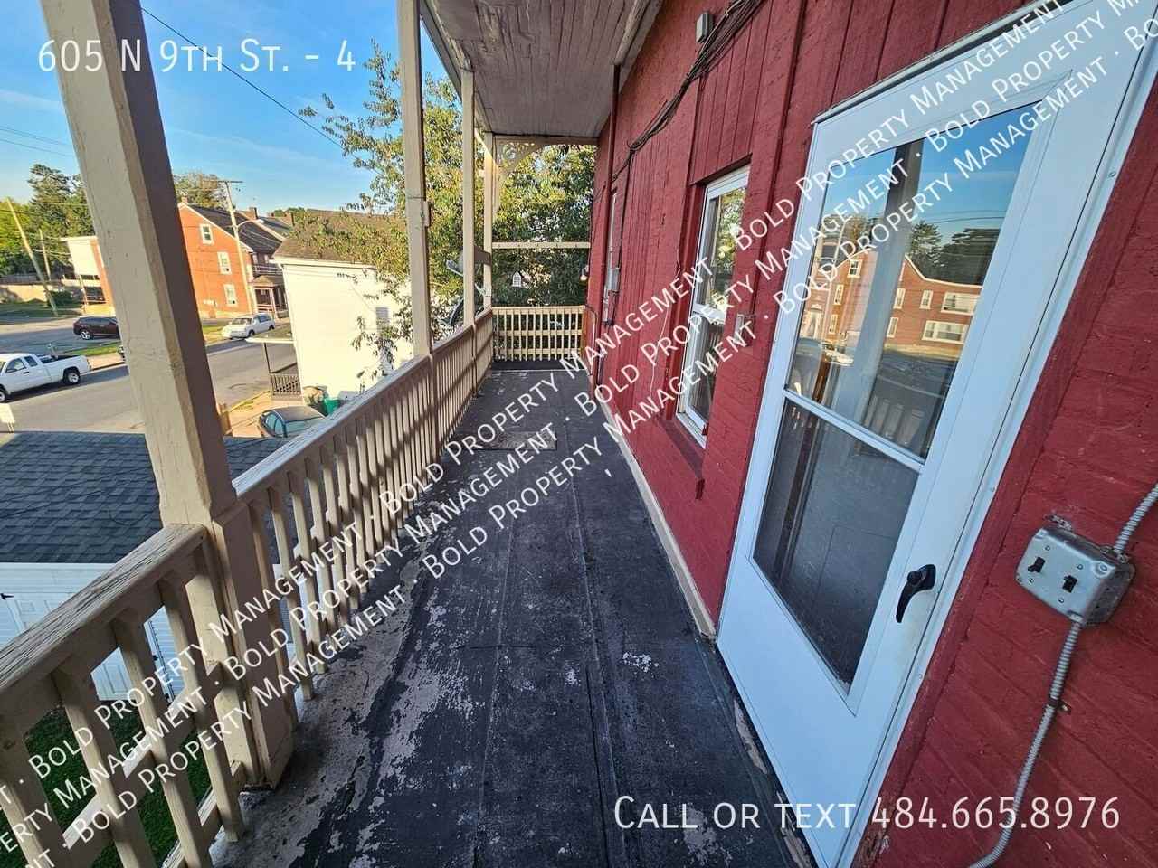 605 N 9th St #4 - Photo 5 of 15