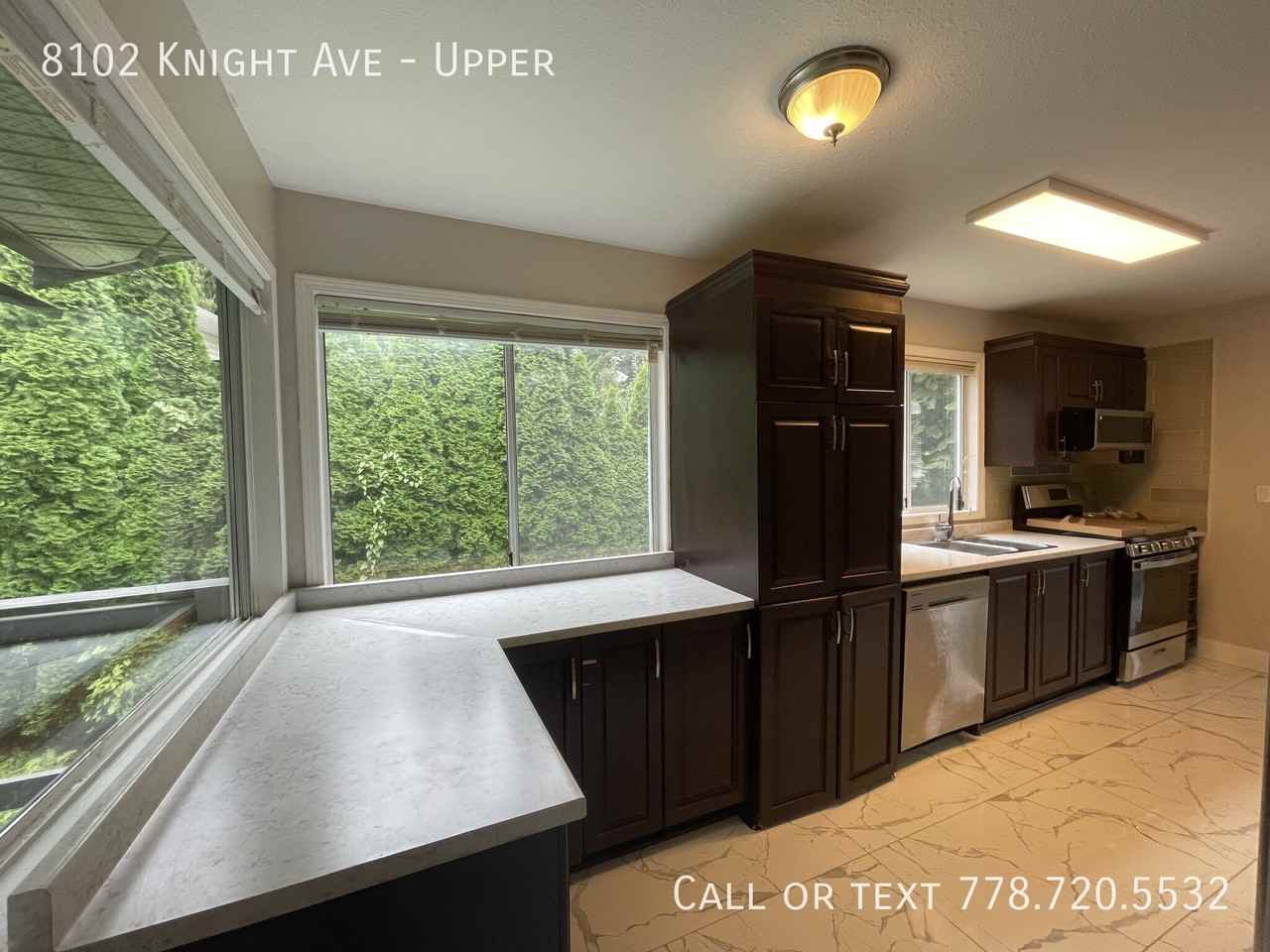8102 Knight Ave - Photo 4 of 23