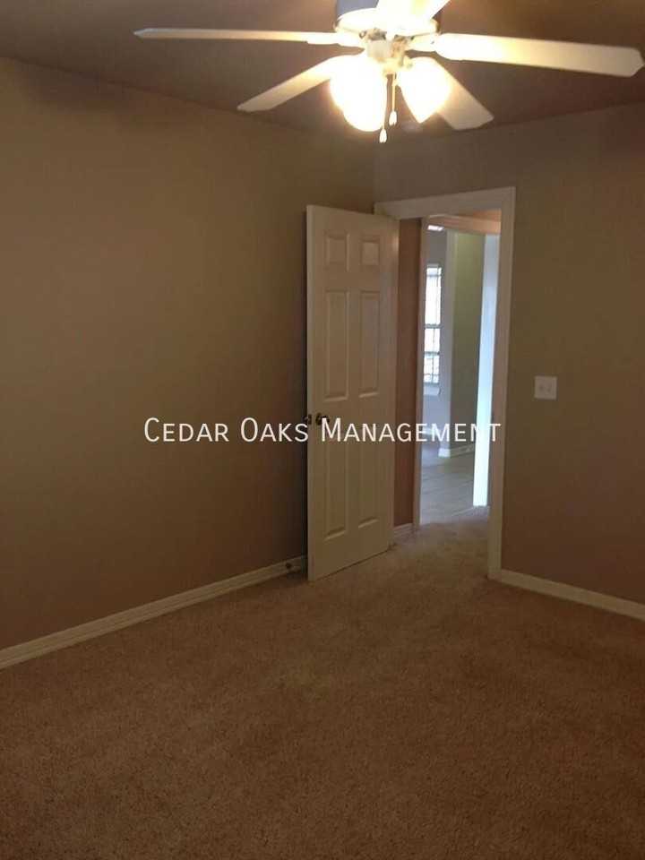 7291 Hayden Way - Photo 7 of 10