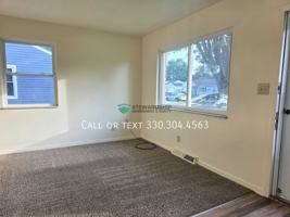 featured image of 2307 Nesmith Lake Blvd