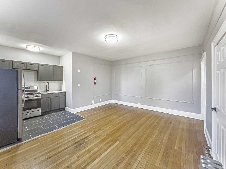 758 Jersey Ave #D5 - Photo 3 of 9