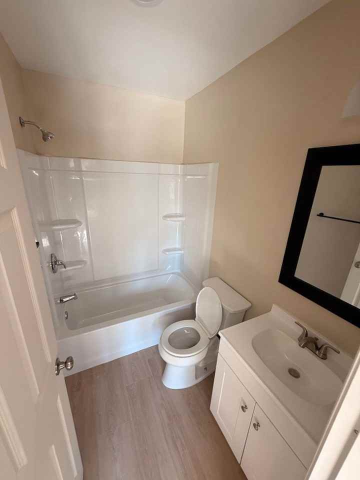 4137 Bel Air St - Photo 6 of 8