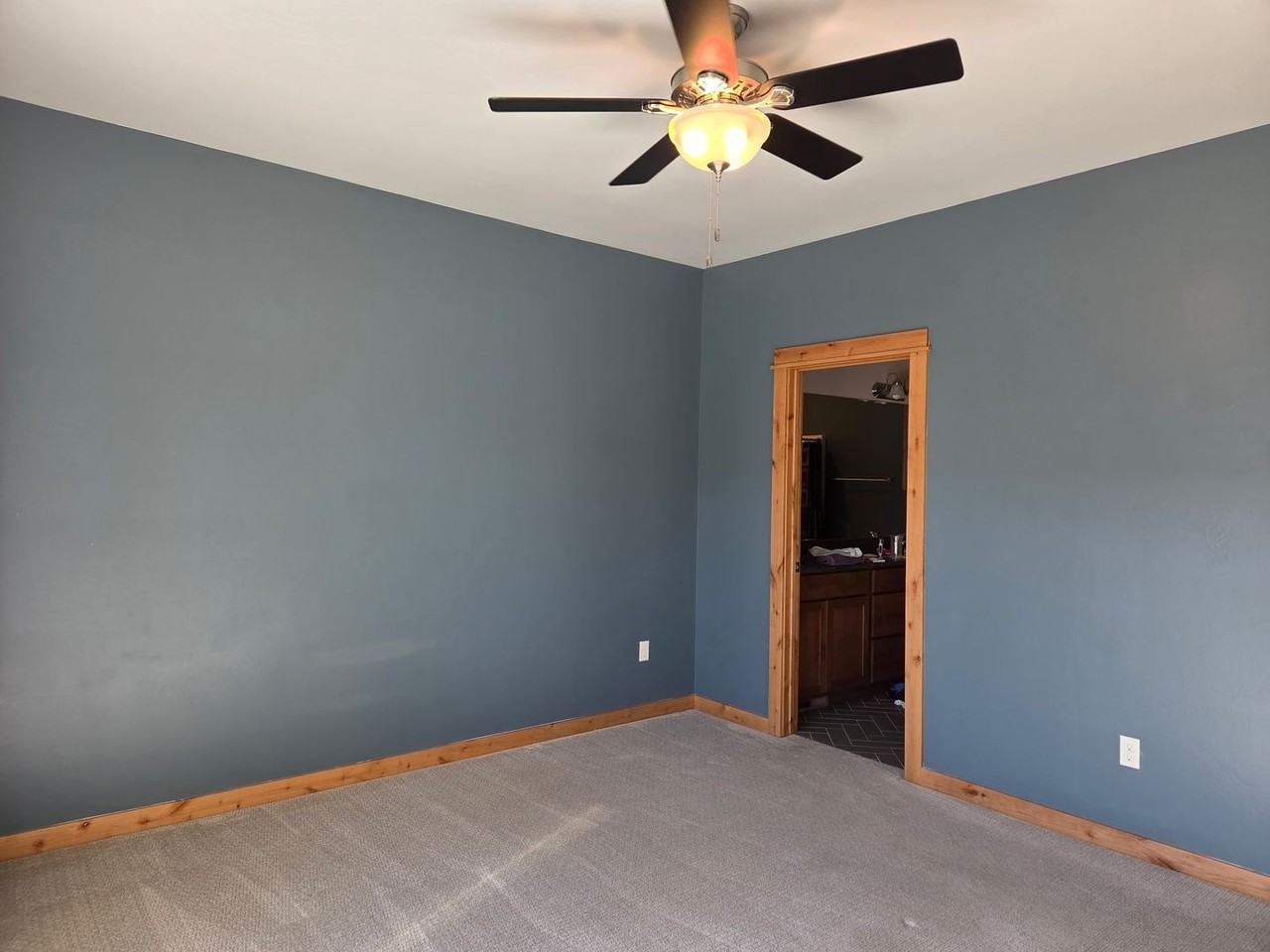 16 Voyager Ln #B - Photo 7 of 18