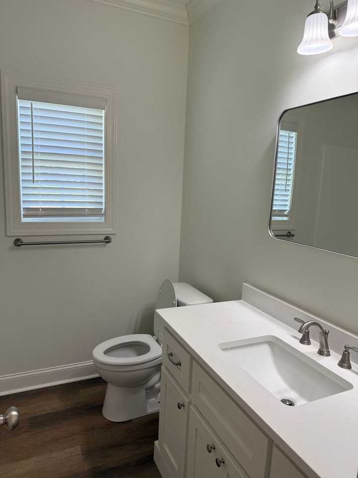 172 Belmont Dr - Photo 4 of 19