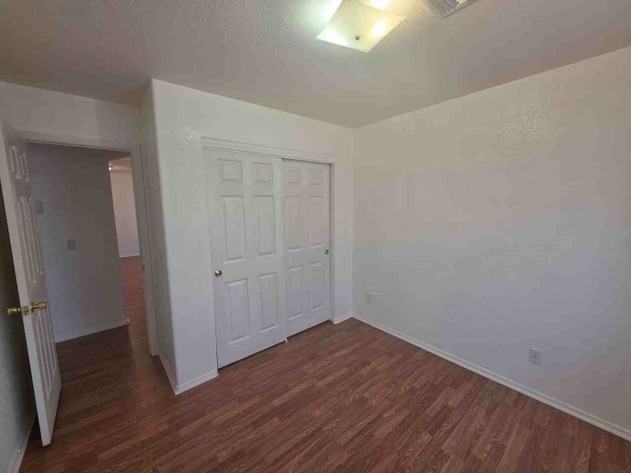 1801 Artesia Dr - Photo 7 of 13