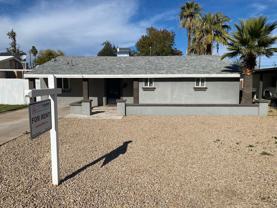 2032 W Medlock Dr - Photo 1 of 1