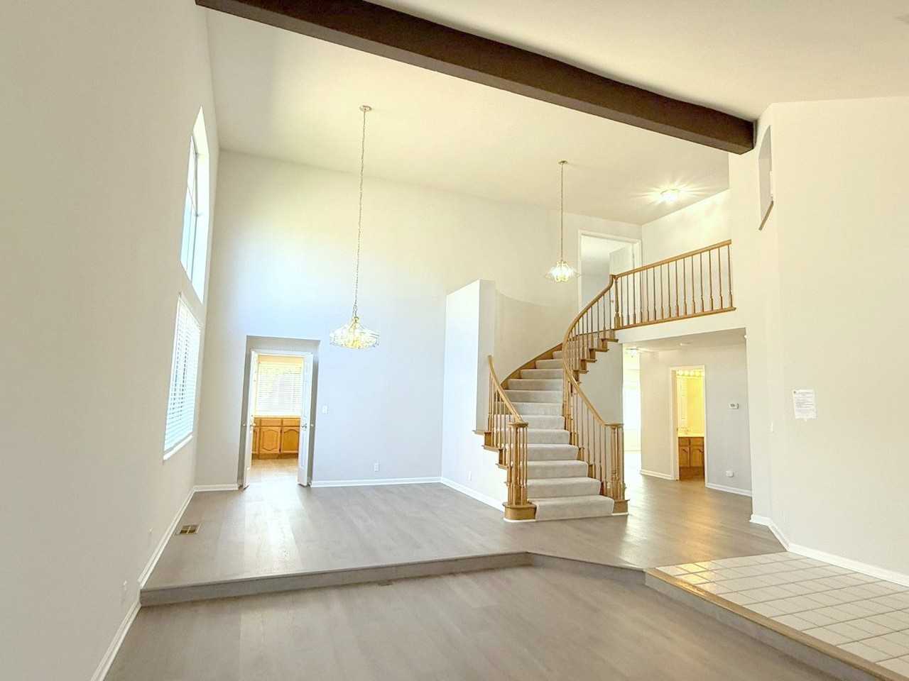 20 Stratford Ct - Photo 6 of 43