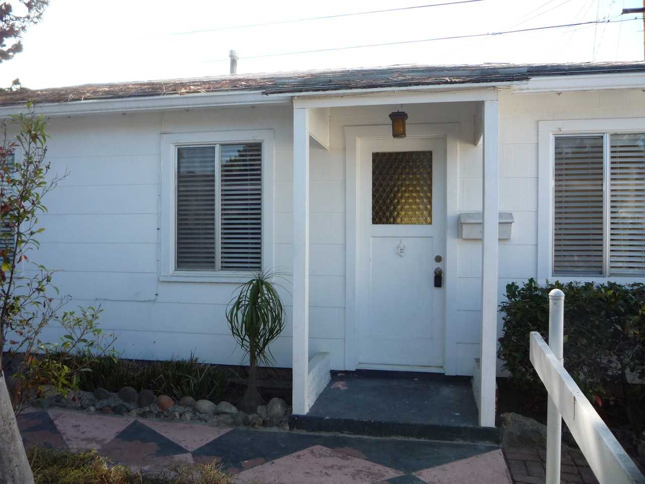 1770 Fortuna Ave - Photo 3 of 13