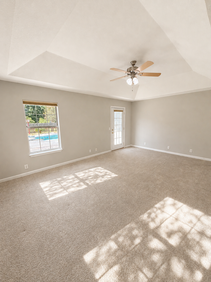 655 Bristol Hammock Cir - Photo 3 of 27