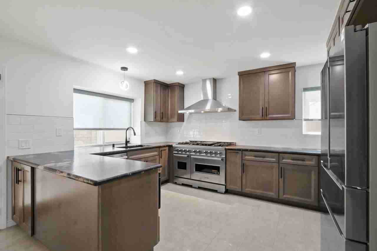 7059 Pozallo Pl - Photo 7 of 20