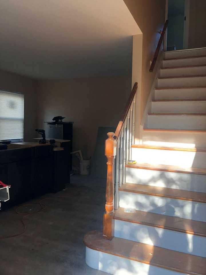 13 Runyon Dr - Photo 2 of 20