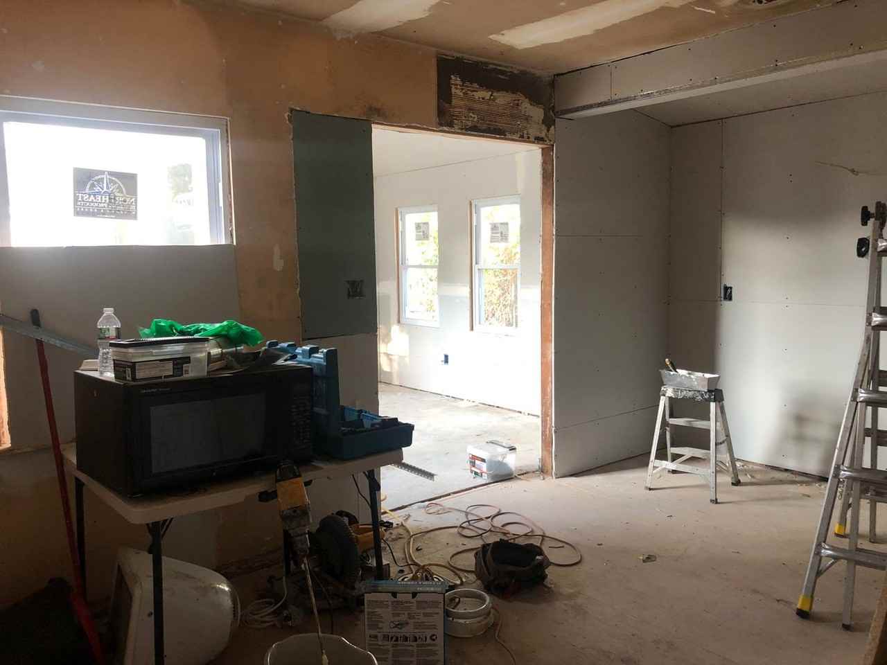 13 Runyon Dr - Photo 5 of 20