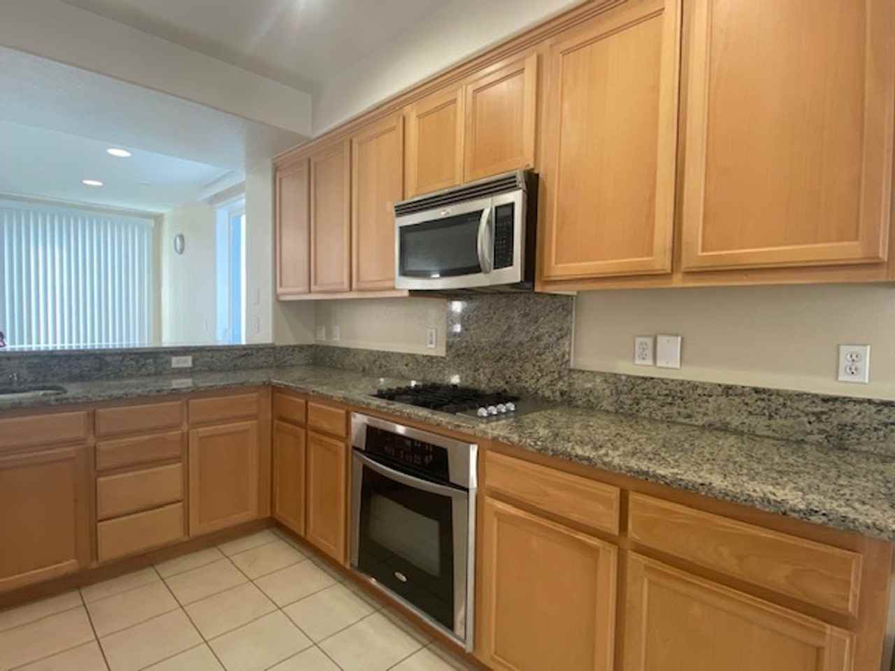 673 Modern Ice Dr - Photo 5 of 13