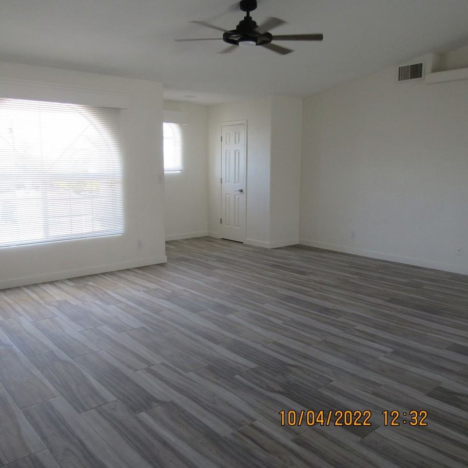 970 San Juan Ln - Photo 7 of 21