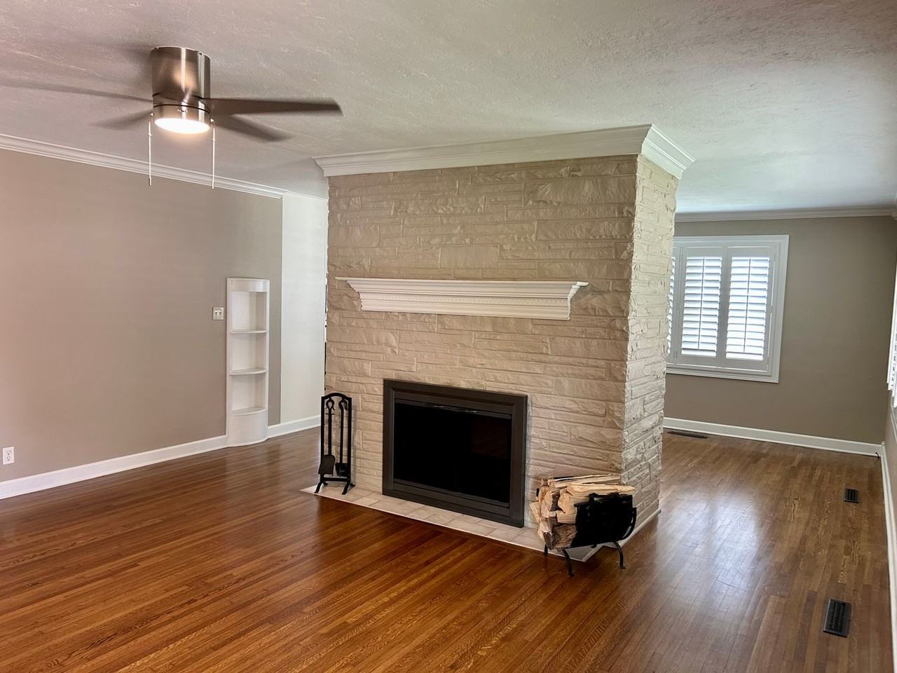 1648 E 36th St - Photo 5 of 24