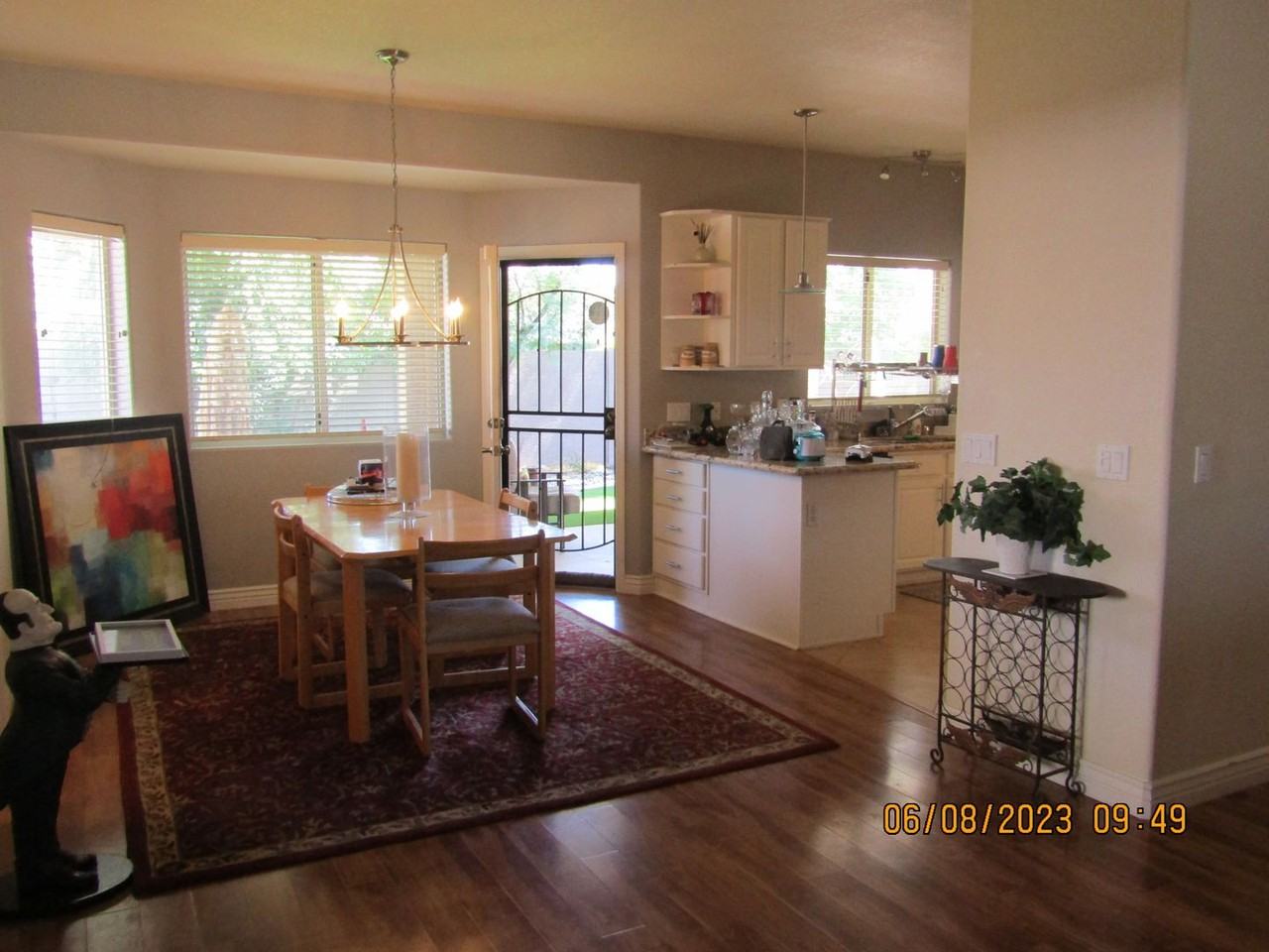1350 W 13th St - Photo 5 of 30
