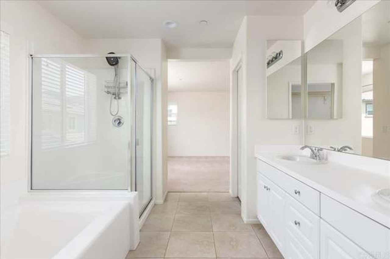 264 Oberlander Way - Photo 7 of 17